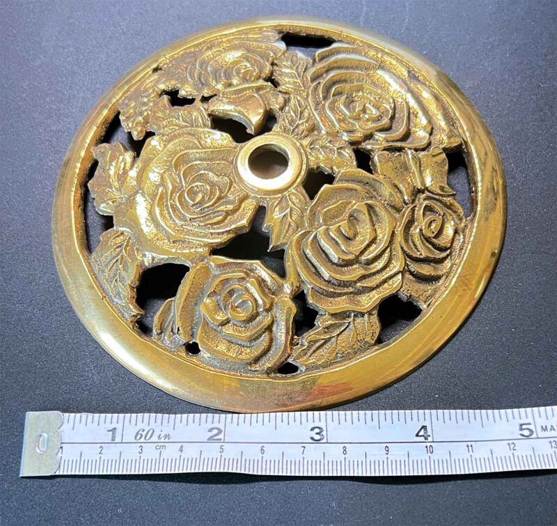 5" Solid Brass Lamp Cap: Roses - Image 5