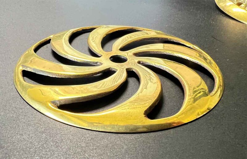 4.5" Solid Brass Lamp Cap: Swirl - Image 2